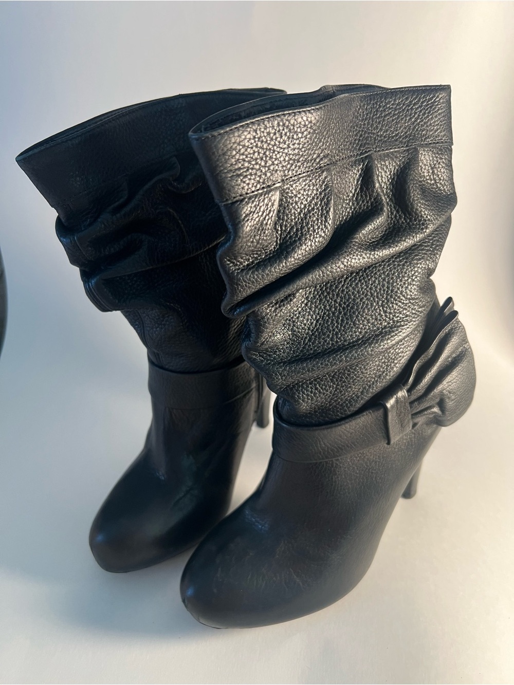 Gianni Binni Black Slouchy Mid-Calf Heeled Boots with Side Bow Size 7.5